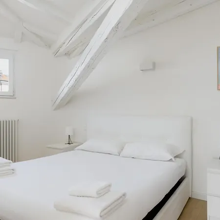 Apartment L'attico Del Fanciullino A