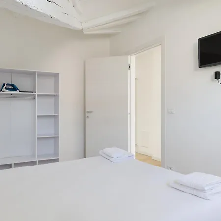 Apartment L'attico Del Fanciullino A Triest